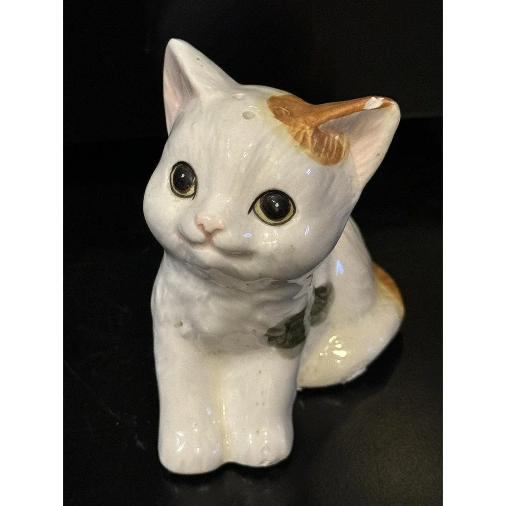 Vintage 1998 H & HD, 2adorable Cats Salt & Pepper Shaker Set , Made In Mexico